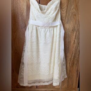 Laura Jo Lace Dress